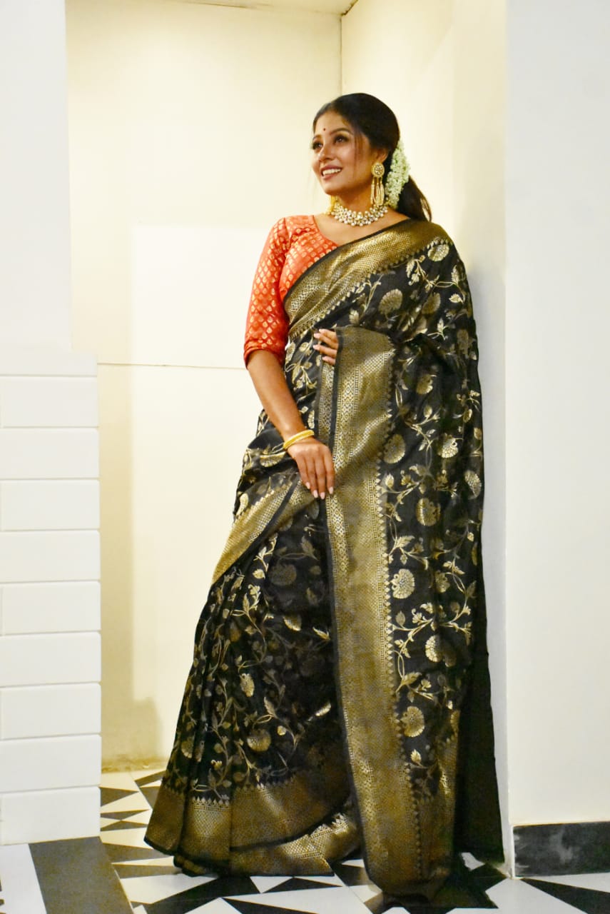 katan benarasi saree draping new style step by step | katan silk saree  draping - YouTube