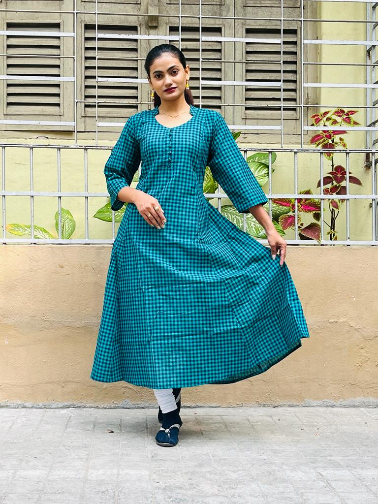 Sai Ram Textiles Premium Quality Kerala Tissue & Ajrakh Kurthi For Women