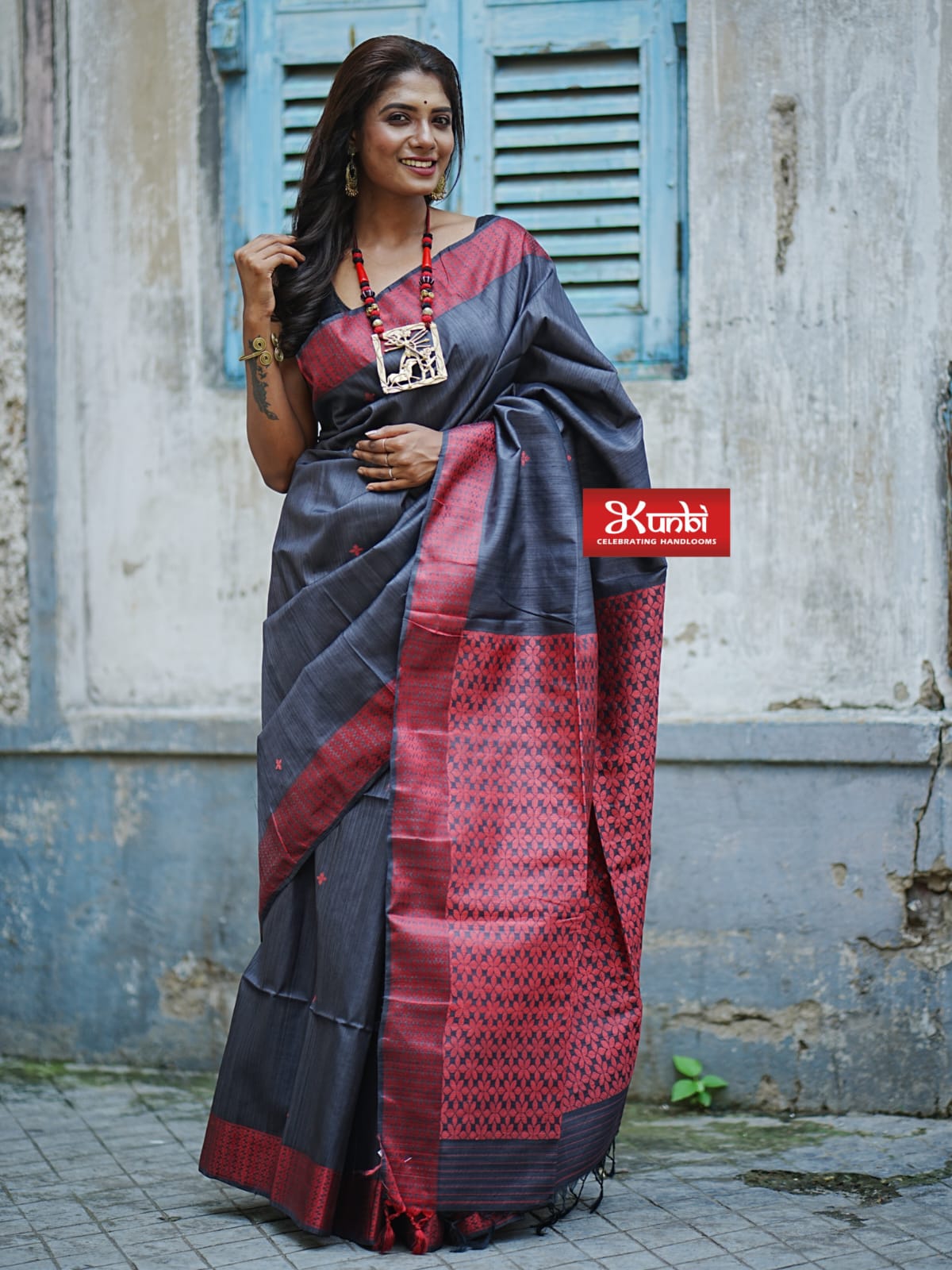 Tussar silk Saree | Tussar silk saree, Saree, Indian outfits lehenga